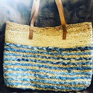 Beautiful Straw and Denim tote/beach bag